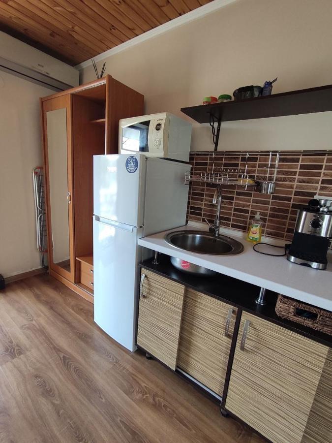 Guest House Odessa Sea Bagian luar foto